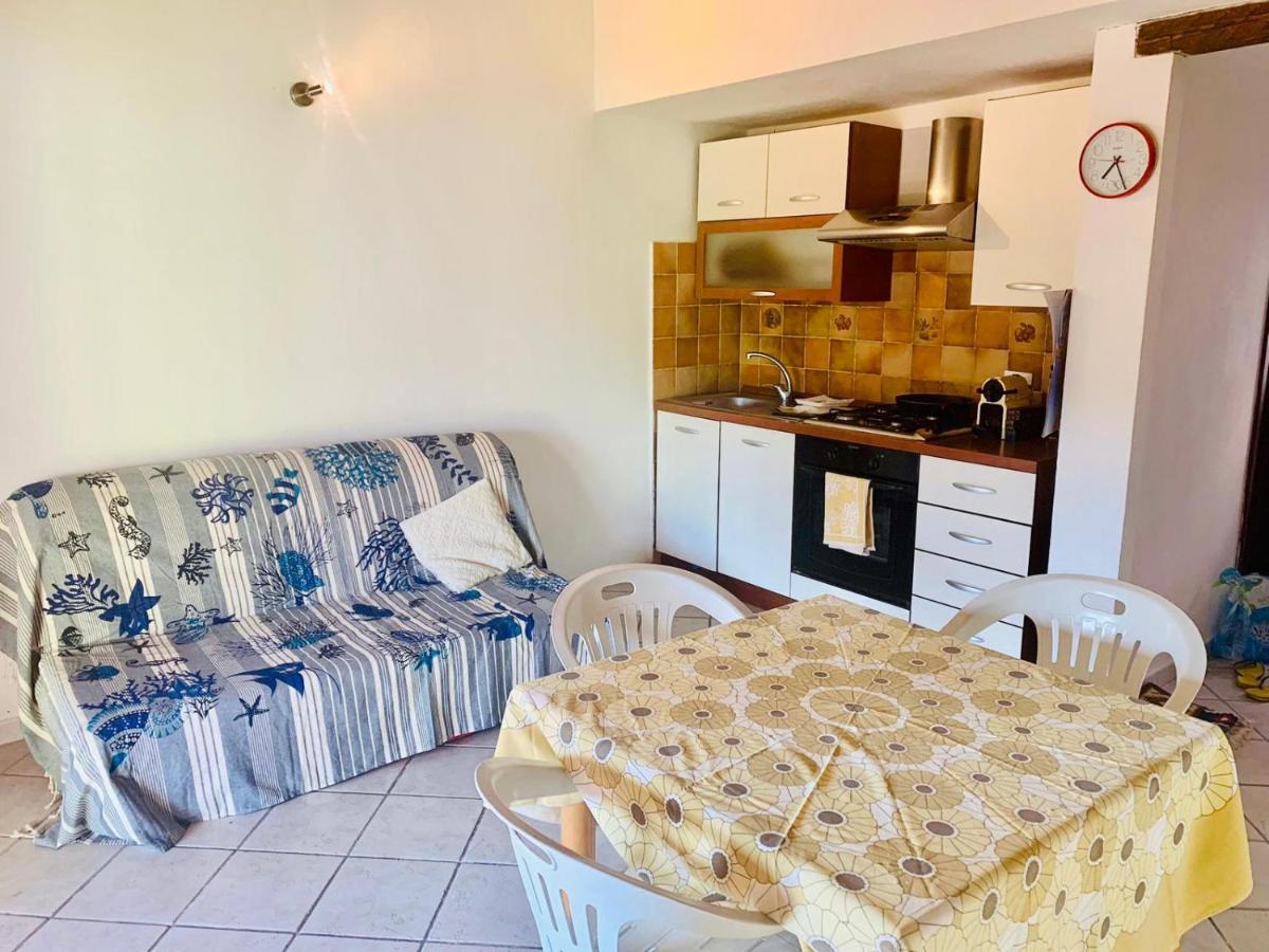 Appartamento I Geranei Centro San Teodoro  Esterno foto