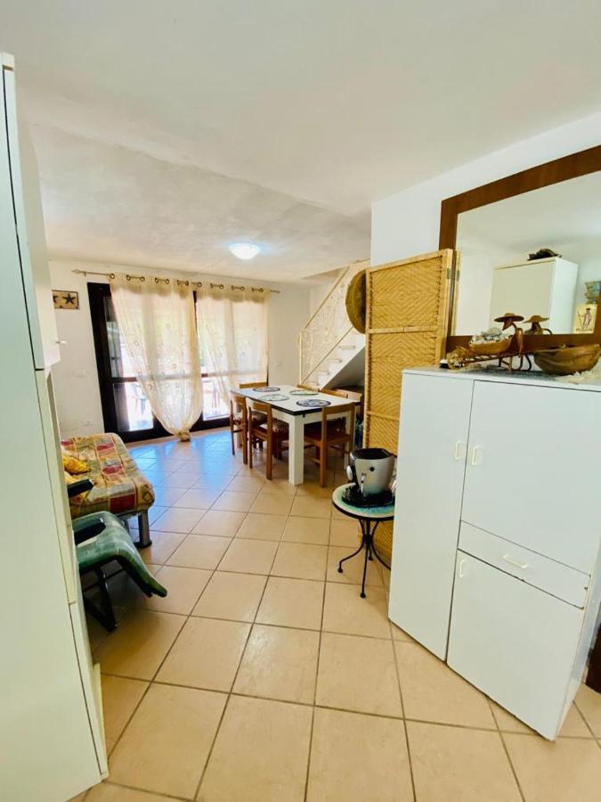 Appartamento I Geranei Centro San Teodoro  Esterno foto