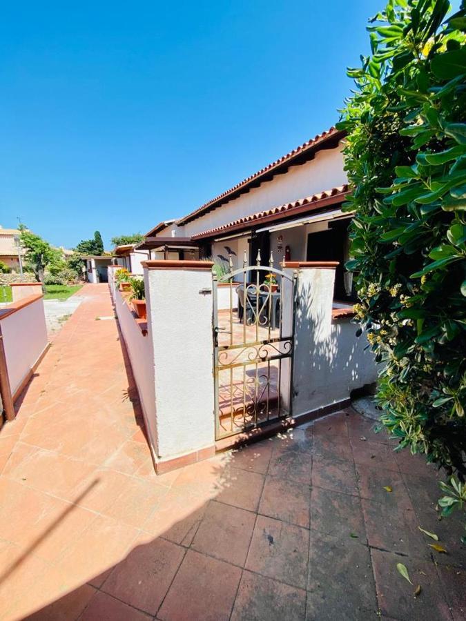 Appartamento I Geranei Centro San Teodoro  Esterno foto