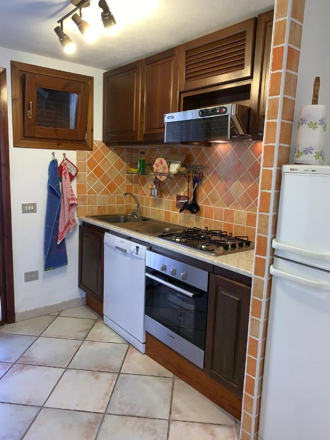 Appartamento I Geranei Centro San Teodoro  Esterno foto