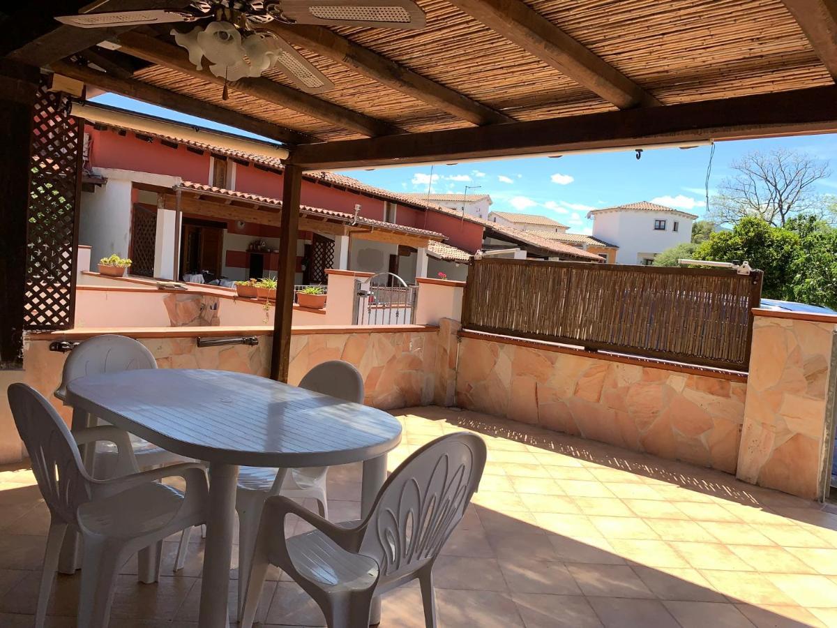 Appartamento I Geranei Centro San Teodoro  Esterno foto