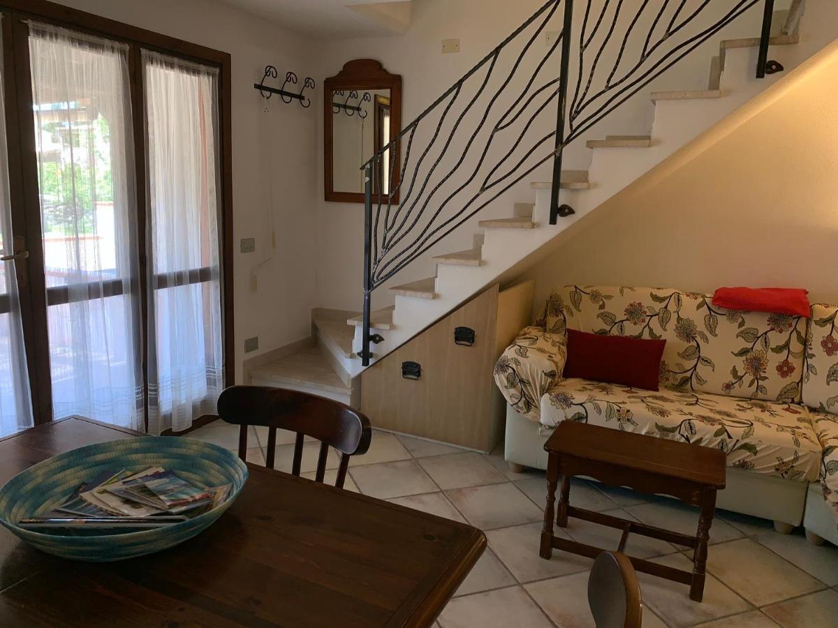 Appartamento I Geranei Centro San Teodoro  Esterno foto